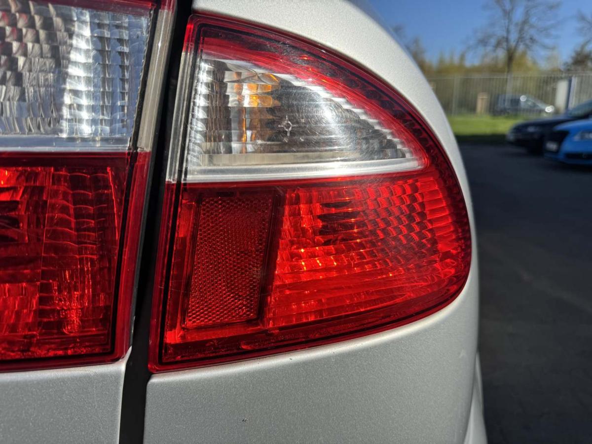 Seat Leon 1M original R&uuml;cklicht R&uuml;ckleuchte Schlussleuchte rechts au&szlig;en Bj.2000